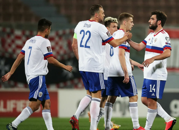 Сборная России по футболу 24 марта прервала серию из 6-и матчей без побед, обыграв в первом туре отборочного турнира чемпионата мира по футболу 2022 сборную Мальты со счётом 3:1.-2