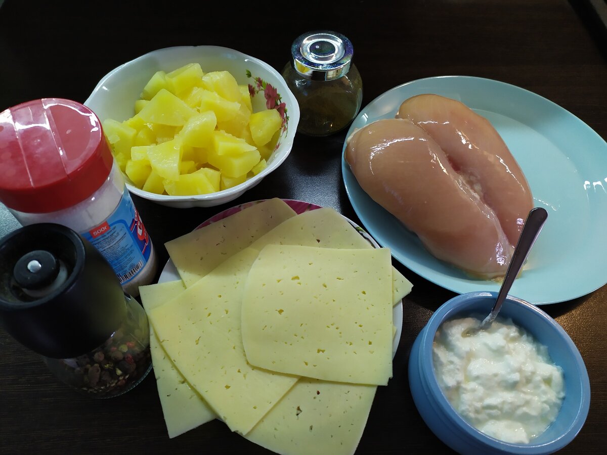 Сыр взяла пластами, но можно и потереть кусочек на терке. Вариантов много.