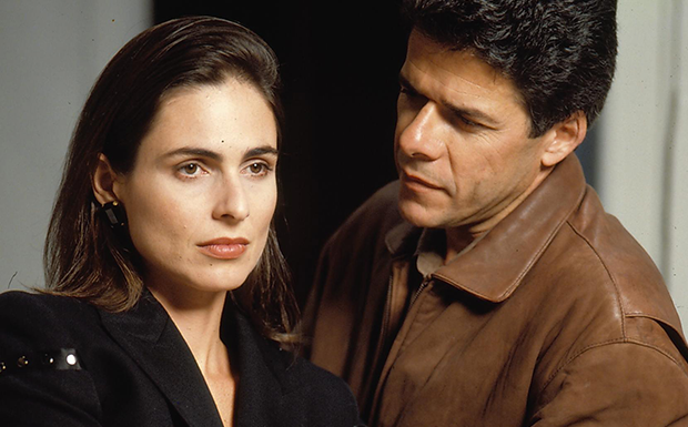 Сильвия и Жозе Майер в сериале "Моя любовь, моя печаль". Фото из открытых источников