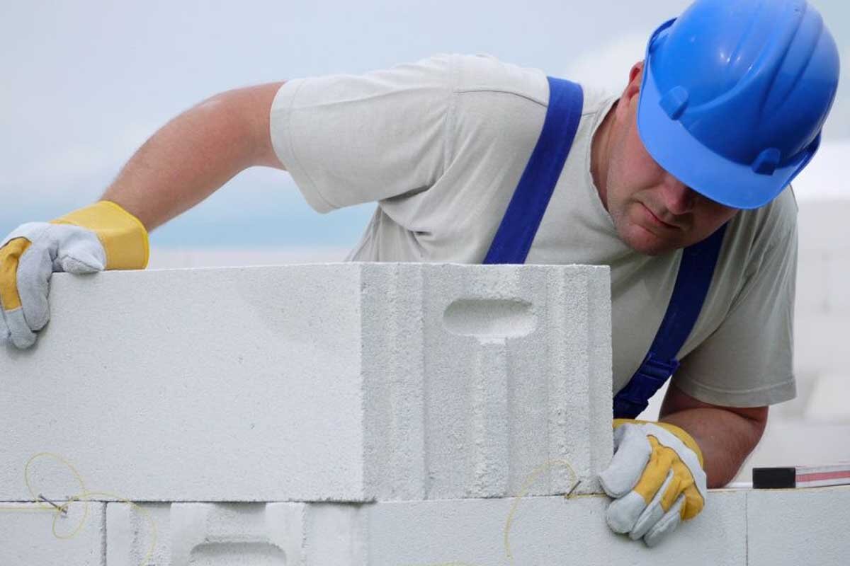 Сколько газоблока нужно на двухэтажный дом