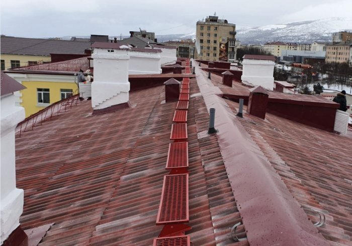 Фото: krm49.ru, жителю города Магадана возместили материальный ущерб, причиненный заливом квартиры 