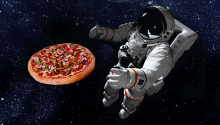 Однажды в космос отправили пиццу. Зачем это было нужно, читайте ниже 