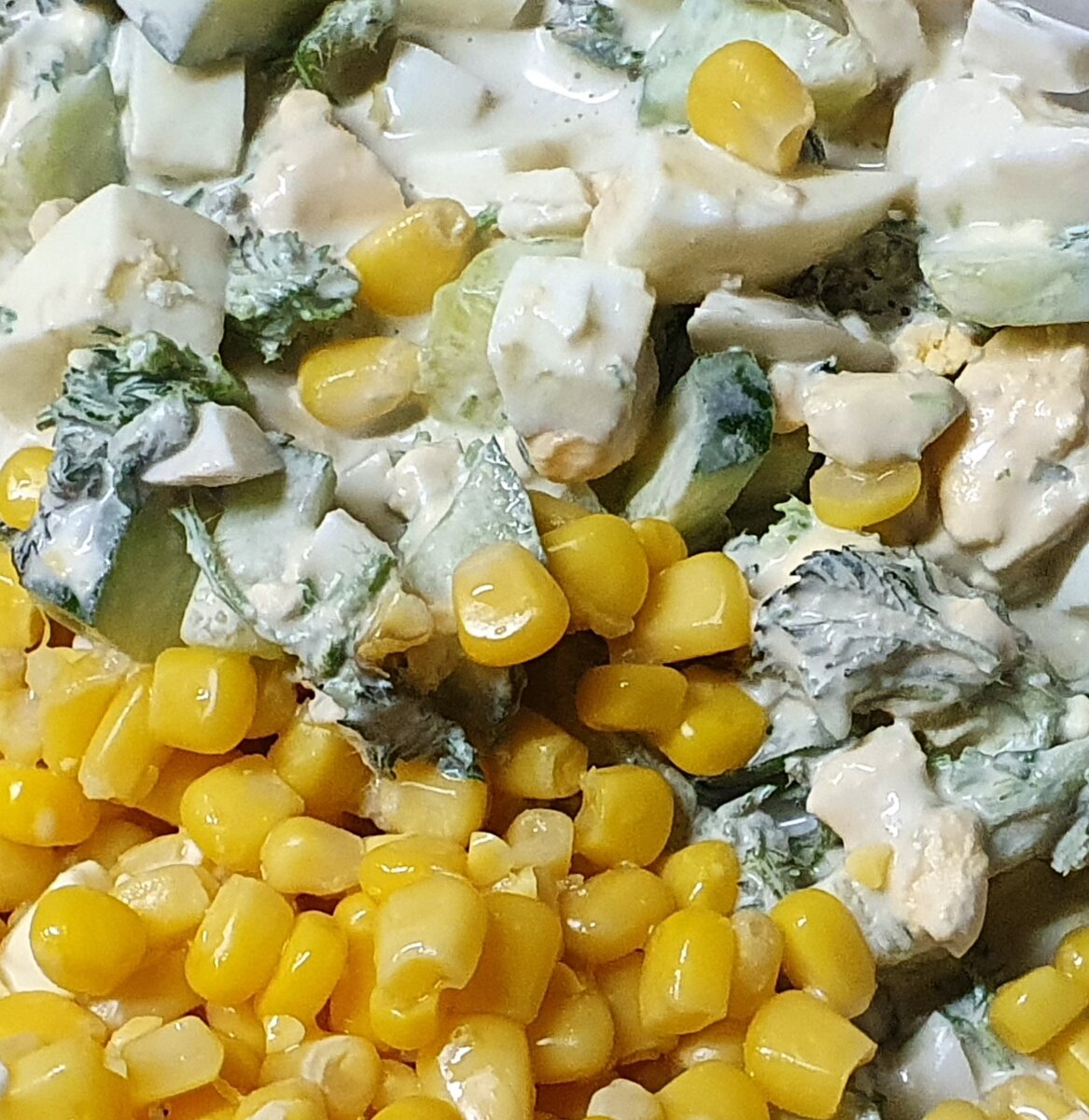 Готовим салат из крапивы.