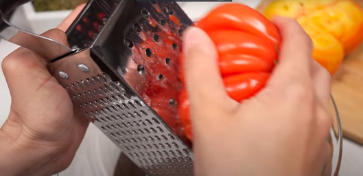 Трем помидоры