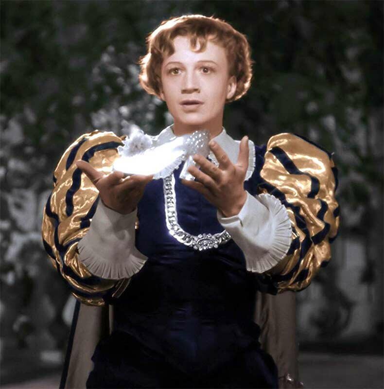 Театр на таганке старая старая сказка афиша. Золушка 1947 король. Самая старая сказка. Золушка 1947. Сказочный театр на таганке.