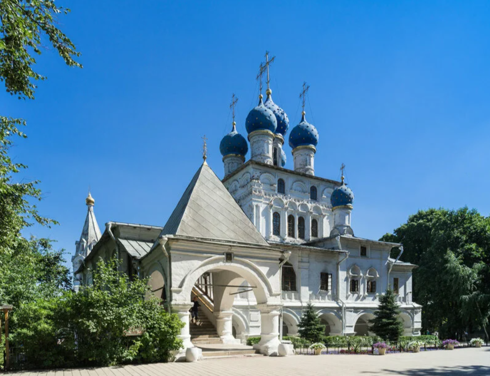 храм казанской иконы коломенское. храм иконы божией матери казанская в коломенском. казанская церковь коломенское. церковь казанской божьей матери в коломенском в москве. церковь в коломенском казанской божьей.