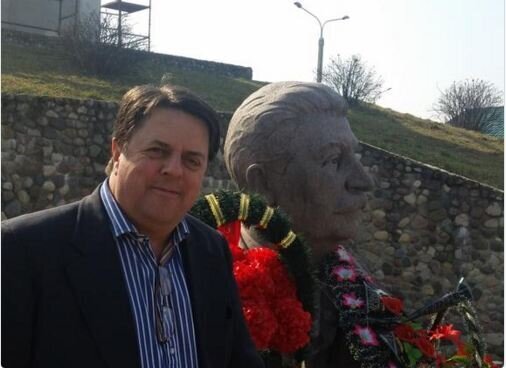 Ник Гриффин и Сосо Джугашвили