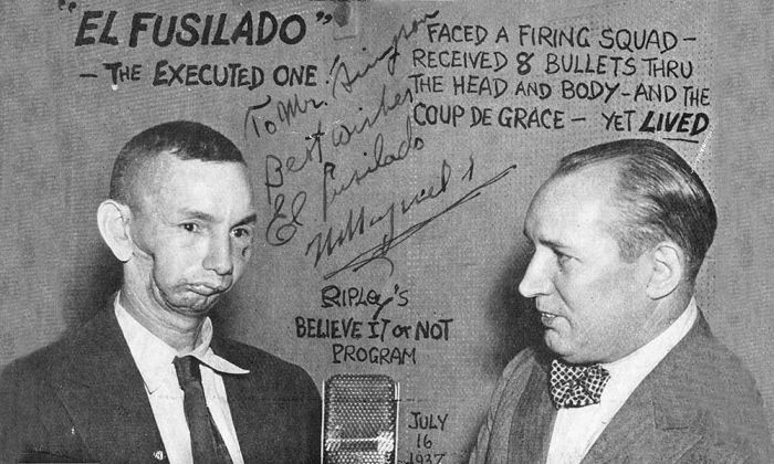 Венсеслао Могуэль дает интервью Роберту Рипли