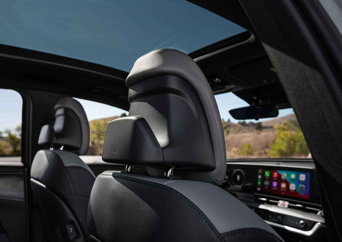 Kia Sportage 2022 панорамная крыша
