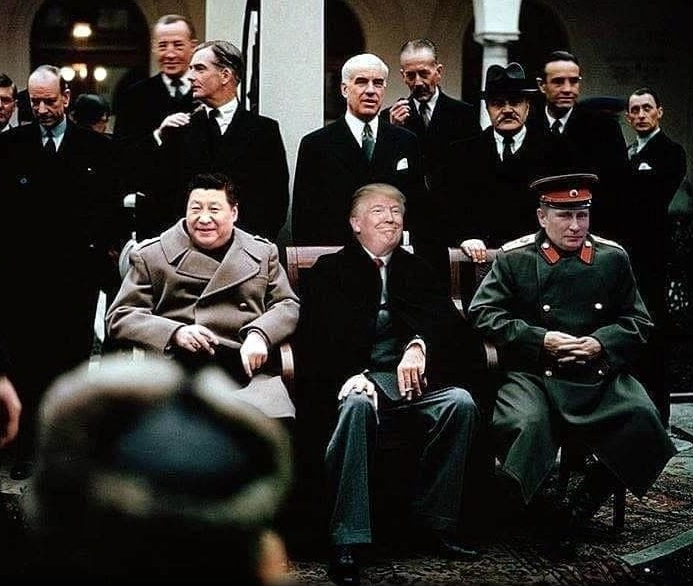 Ялта II? Фантазия современного блогера. Скриншот экрана компьютера