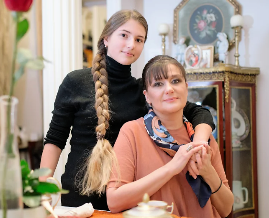 Как сейчас живет дочь. Анастасия Мельникова дочь Маша. Мария Мельникова актриса дочь Анастасии Мельниковой. Анастасия Мельникова с дочкой. Дочь Анастасии Мельниковой сейчас