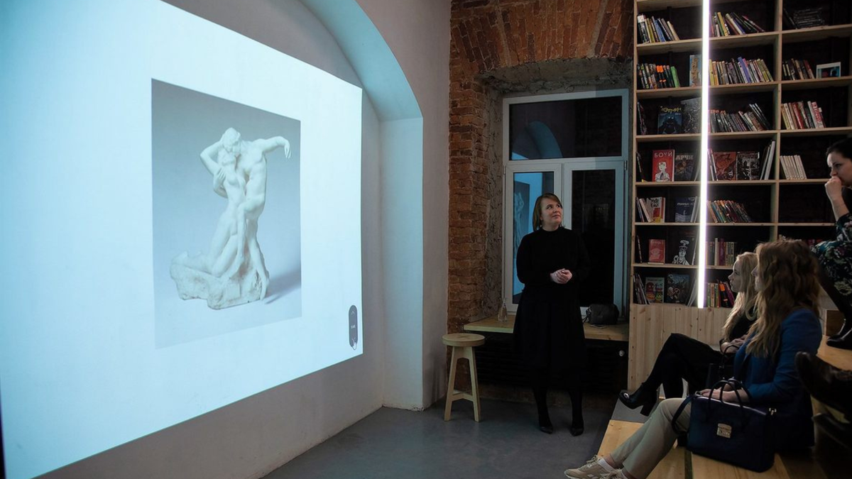 Адрес: Литейный пр., 18/2