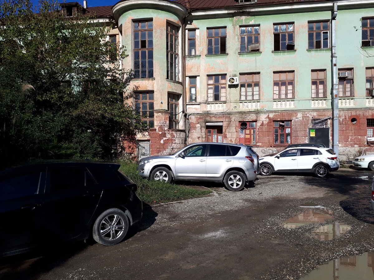     Как спастись от частичной мобилизации в Сочи и пожалеть об этом Фото: АвтоВзгляд