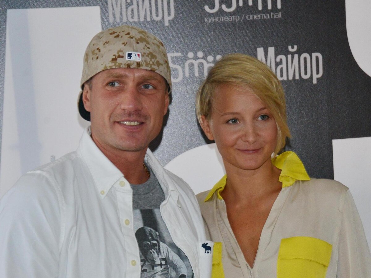 Костомаров и домнина поженились фото