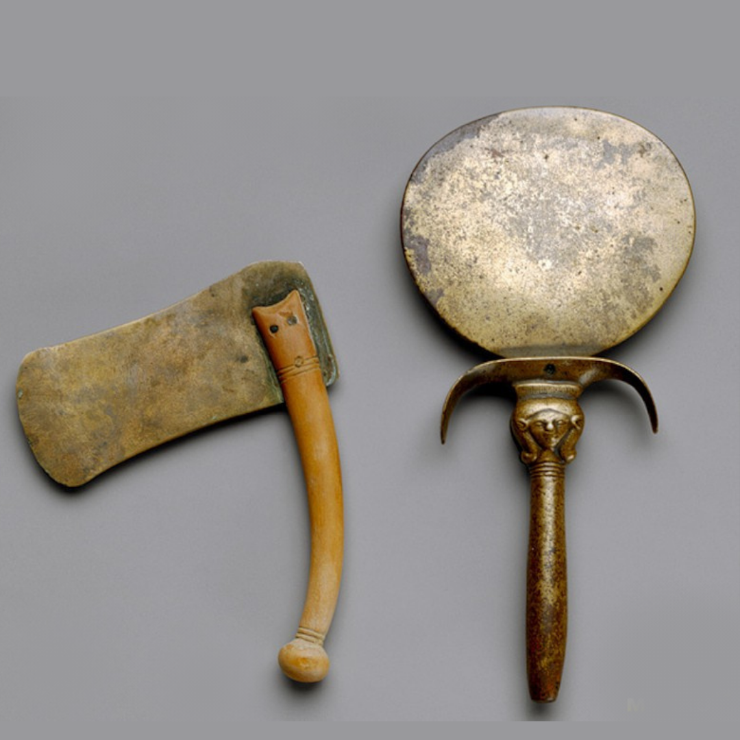 Бреют веки. Бритва в древнем Египте. Древняя бритва. Античные вещи. Инструменты в древности.