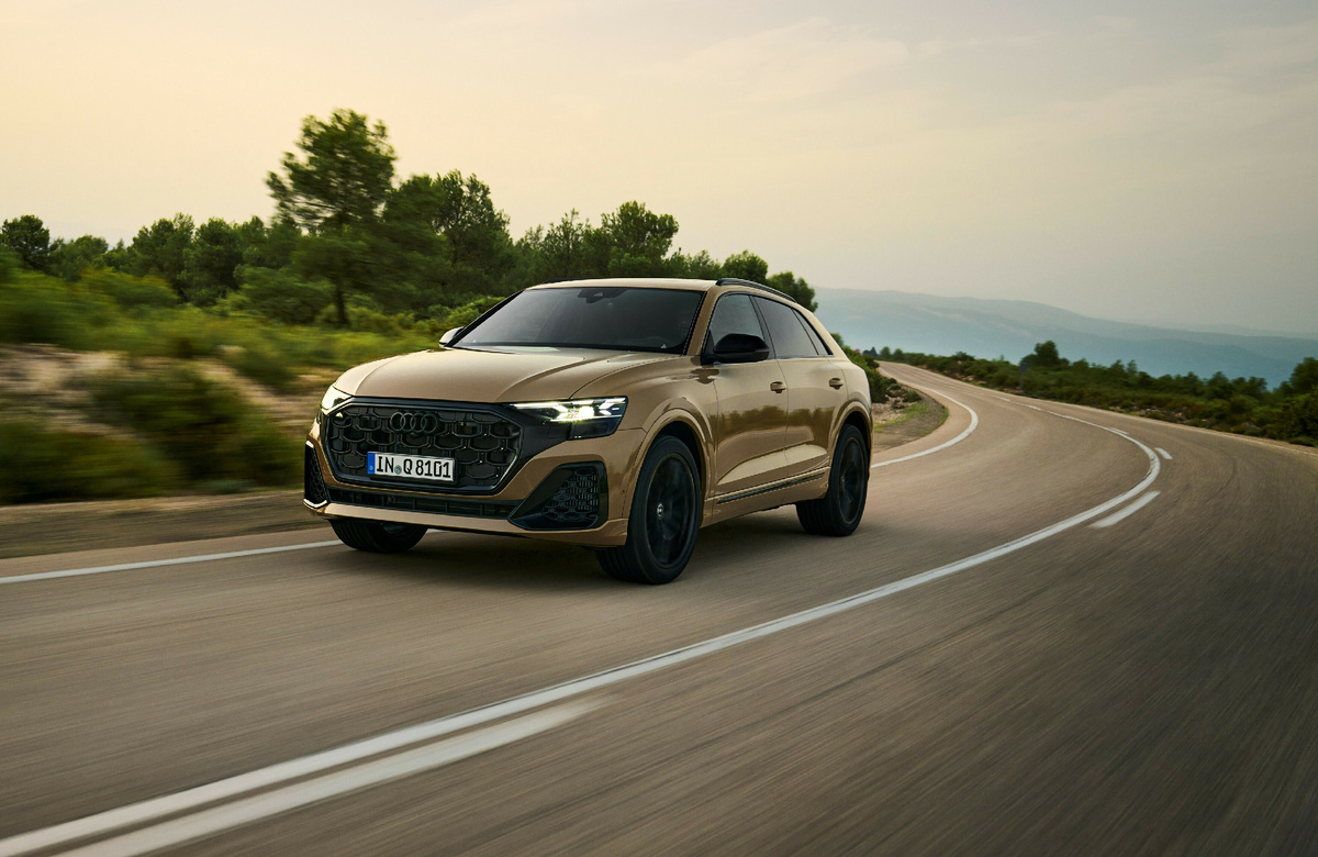 AudiQ8