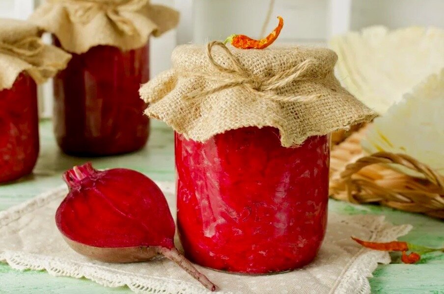 Мариноанная свекла с кабачками.