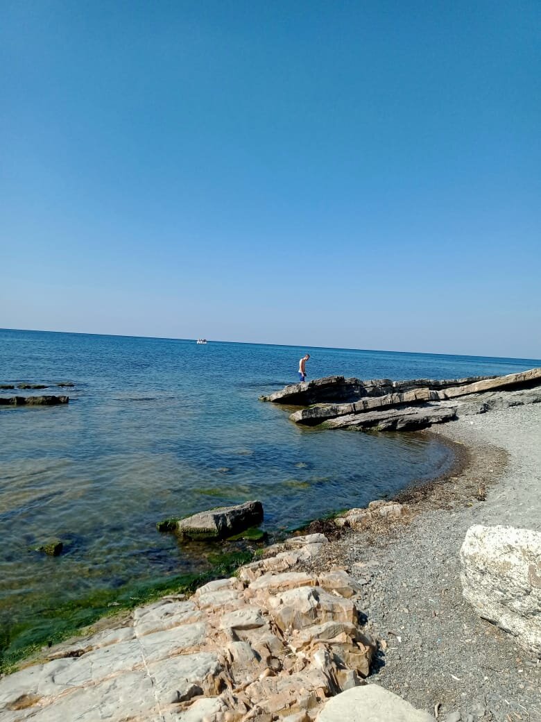 Скальные породы сошедшие в воду