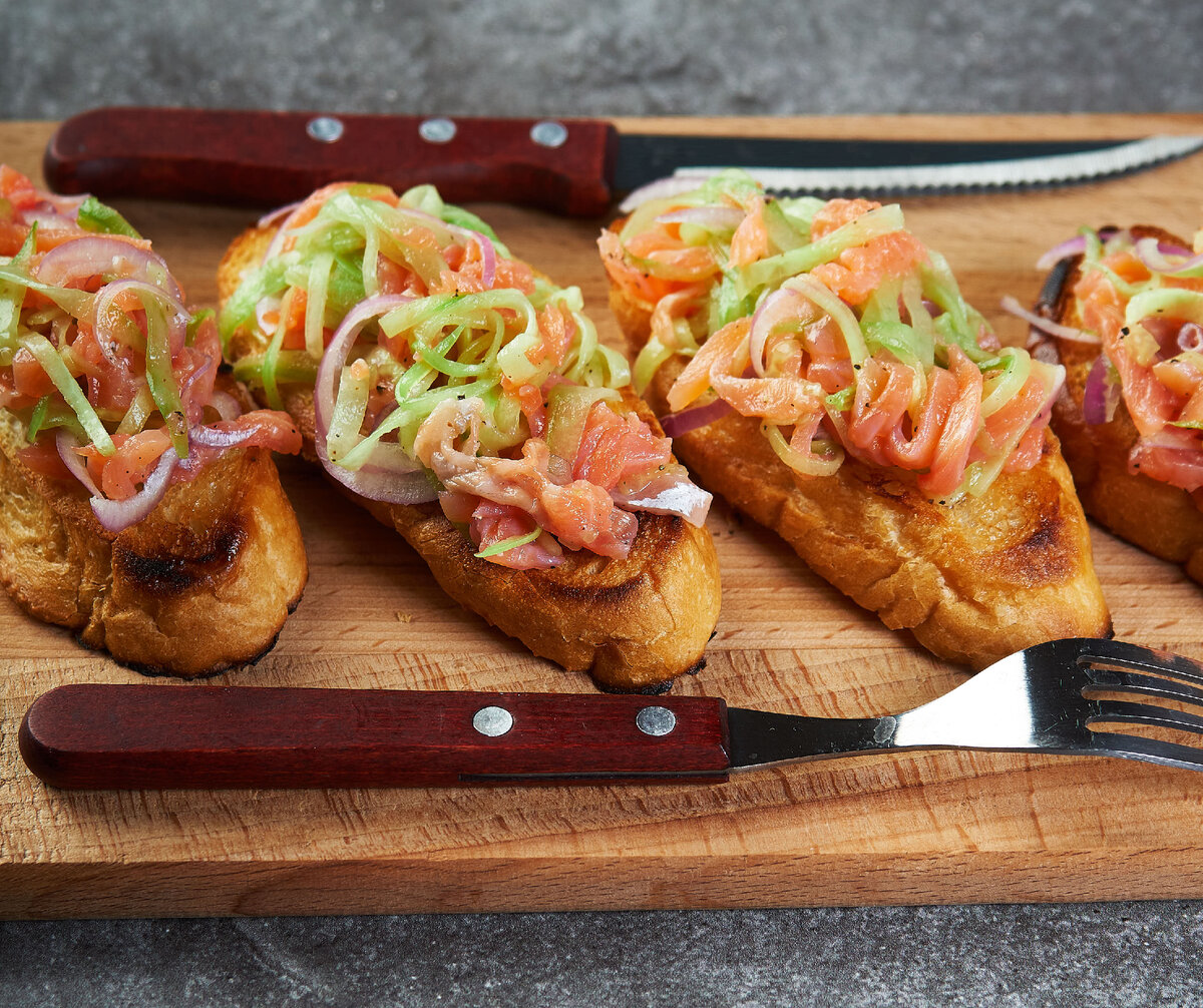 Просто, но очень аппетитно и оригинально. Фото автора