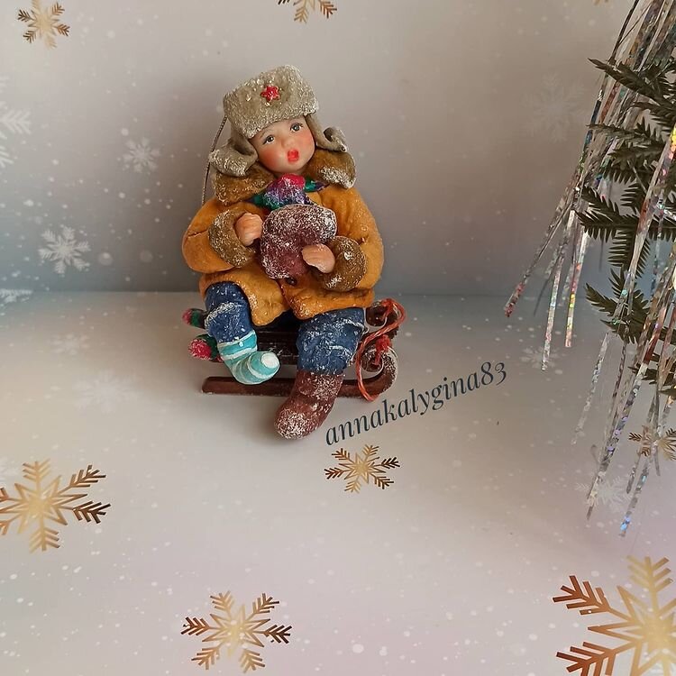 Жанровая ватная скульптура