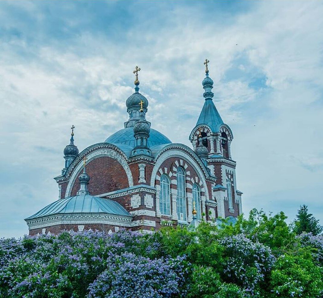 Свято-Андреевский мужской монастырь.