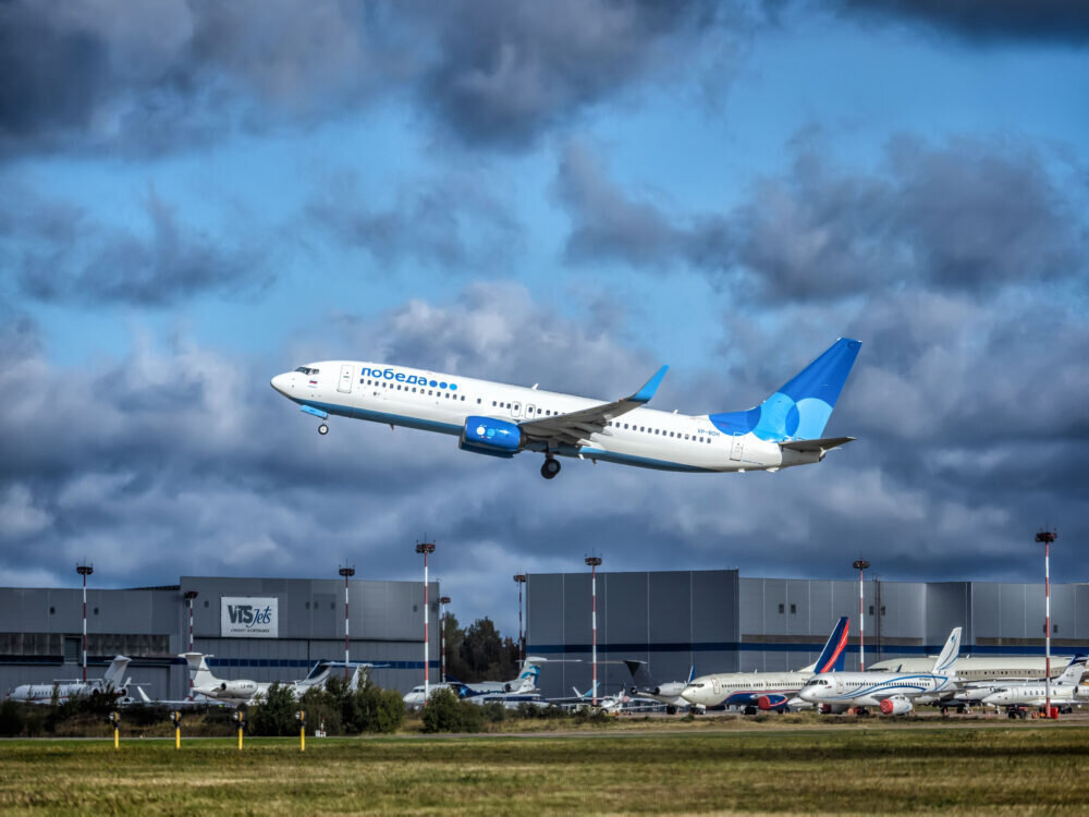 Путешествие фюзеляжа В737 начинается почти в 2000 км от завода Boeing. Фото: Getty Images