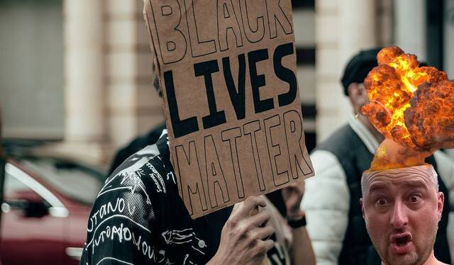 Увы, но пока все посты Аркадия о наглых чернокожих другой картинкой мы описать не можем.