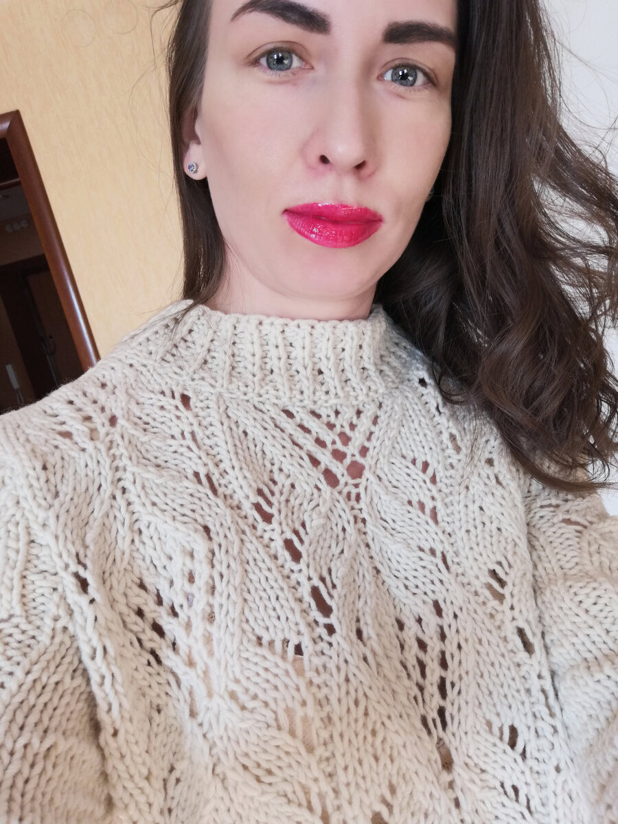 Когда вязала этот свитер, была полна вдохновения! 