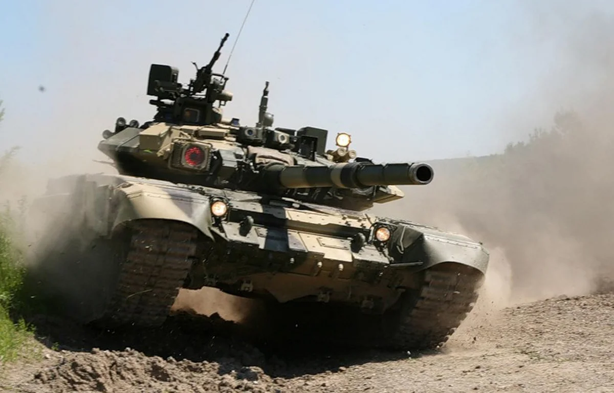 Танк т90. Танк т-90 Владимир. Т90 штурм. Т-90 танк Россия.