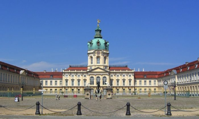 Шарлоттенбург Источник: https://must-see.top/dvortsy-germanii