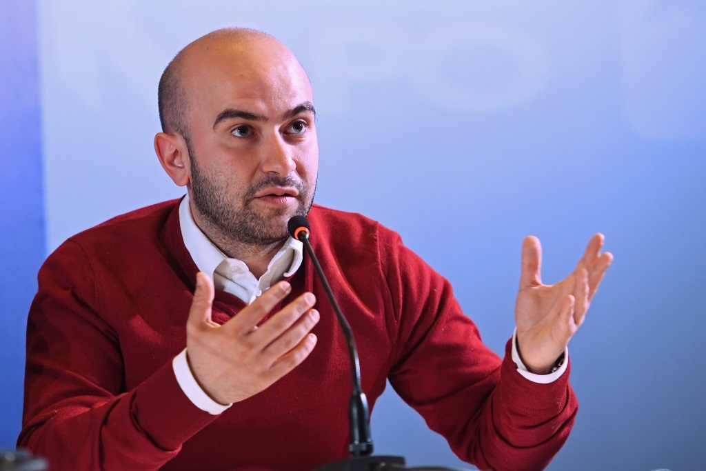 За что, вах??? За чтоооо?