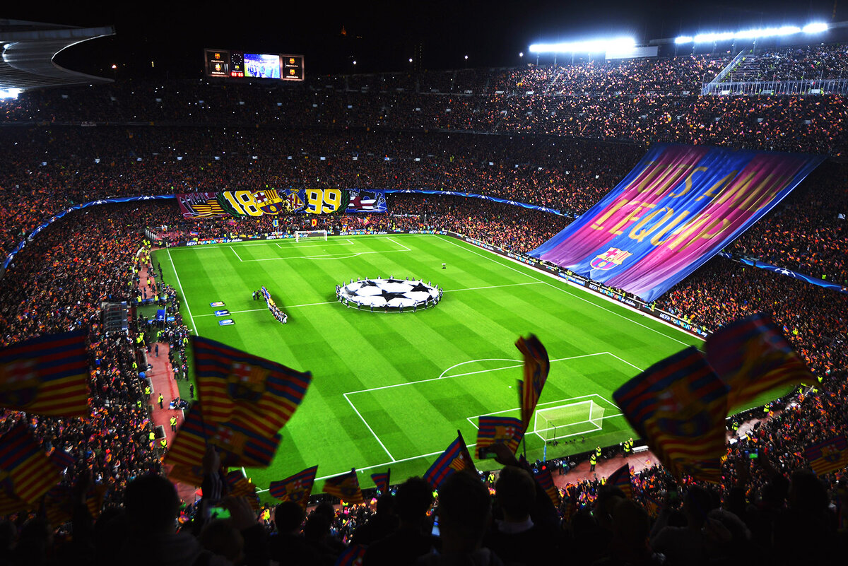 лига европы 2010-2011. лч уефа. камп ноу псж барселона. League champions ball 2024. футбольные матчи уефа.