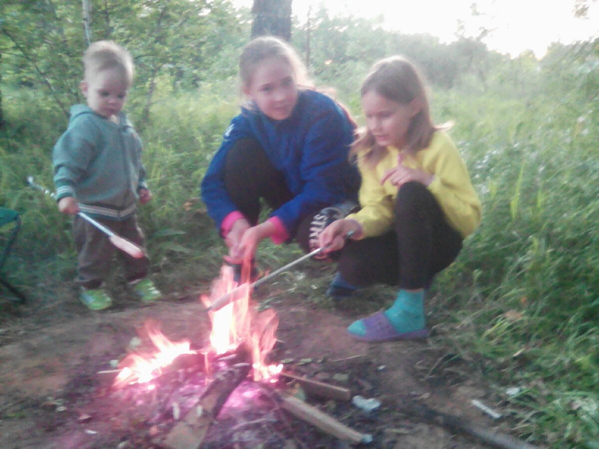 Еда с костра самая вкусная.