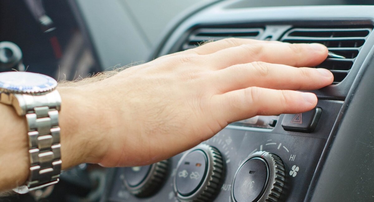 Если печка перестала греть, то надо проверить систему охлаждения