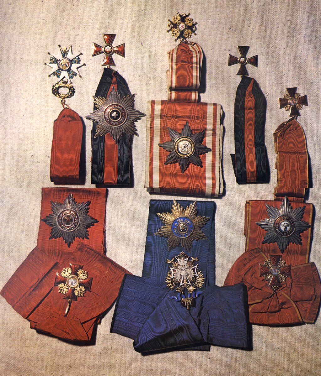 Ордена Д. И. Менделеева, инфа с сайта https://www.muctr.ru