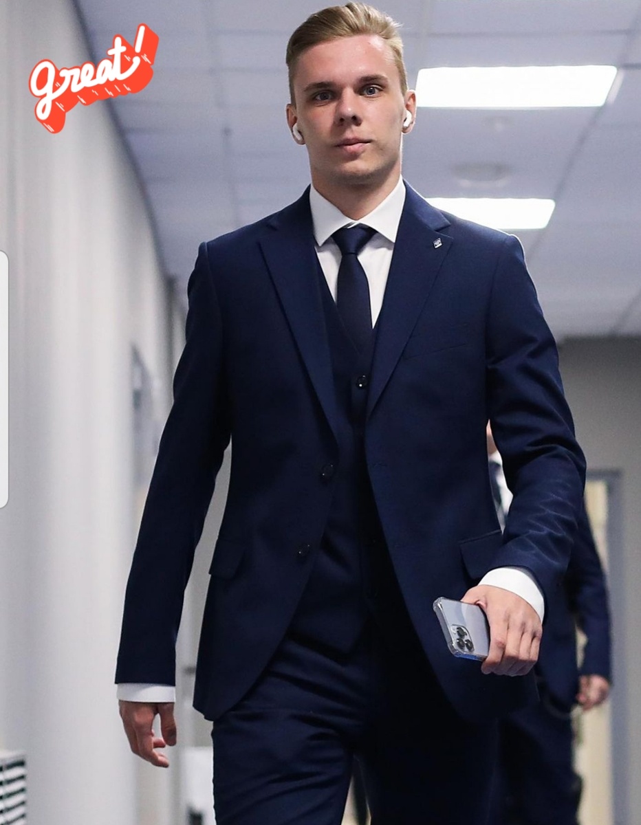 Вот он какой красивый, этот "безумный Макс" 👍