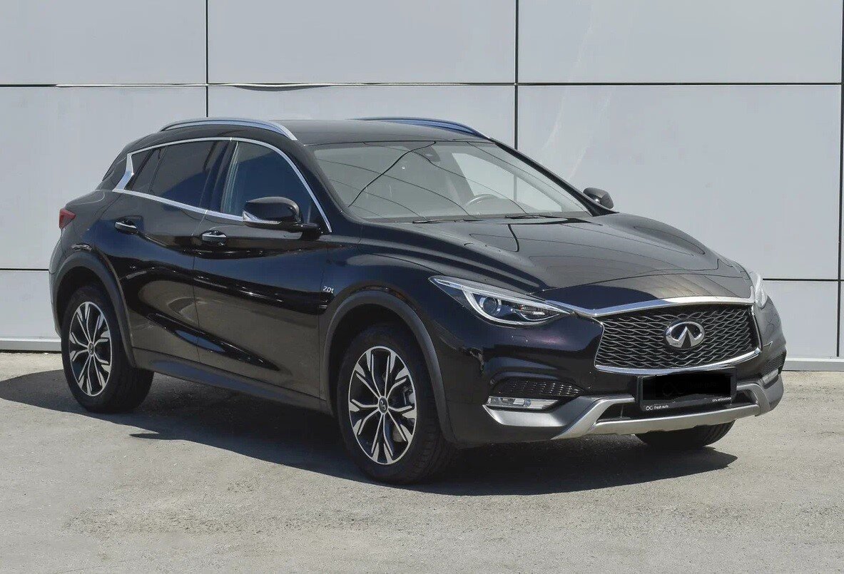 Infiniti QX30