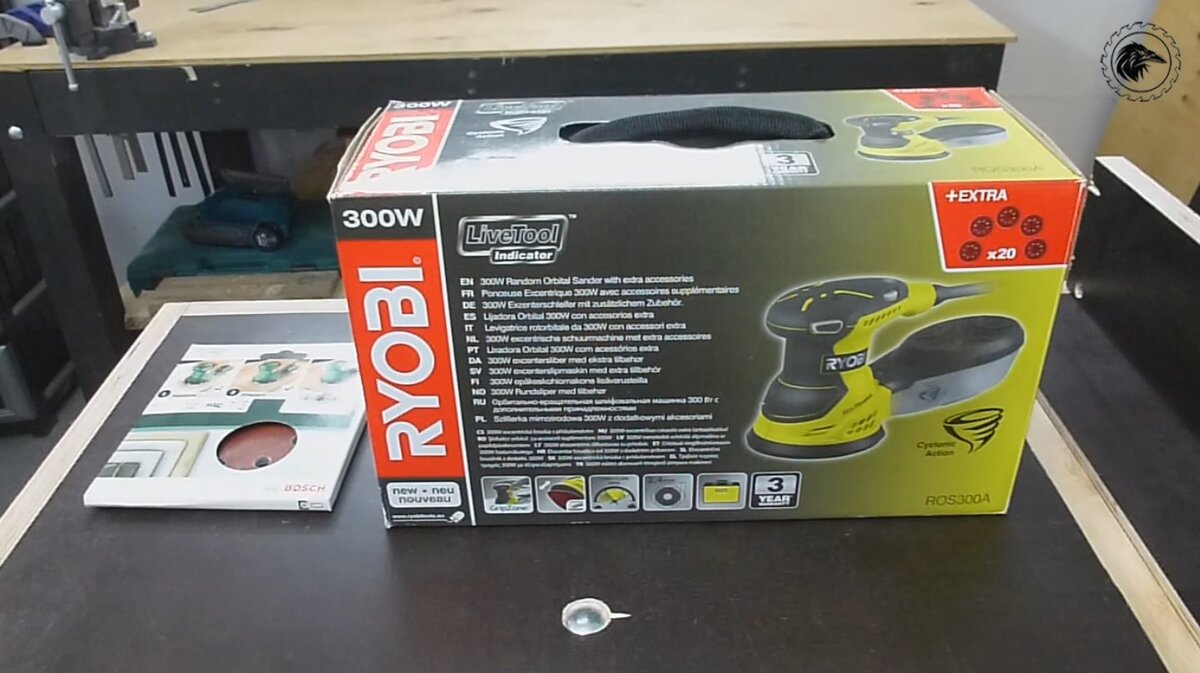 Ryobi ROS300A в упаковке
