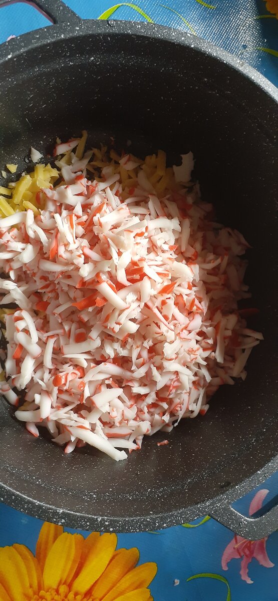 Подойдут совершенно любые палочки.