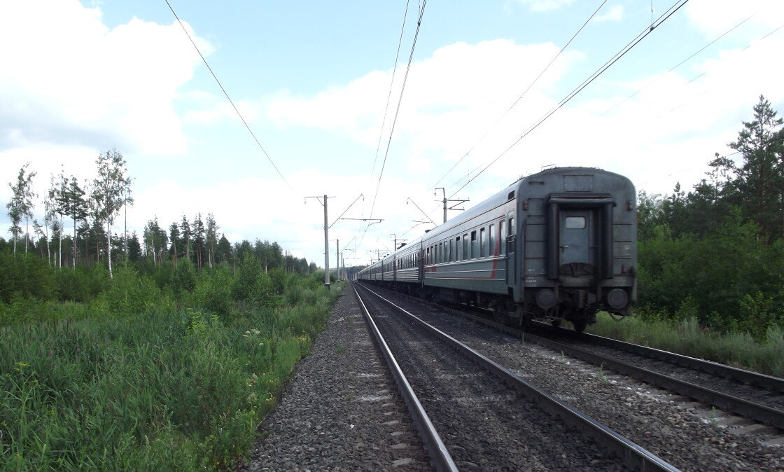 Уходящий поезд