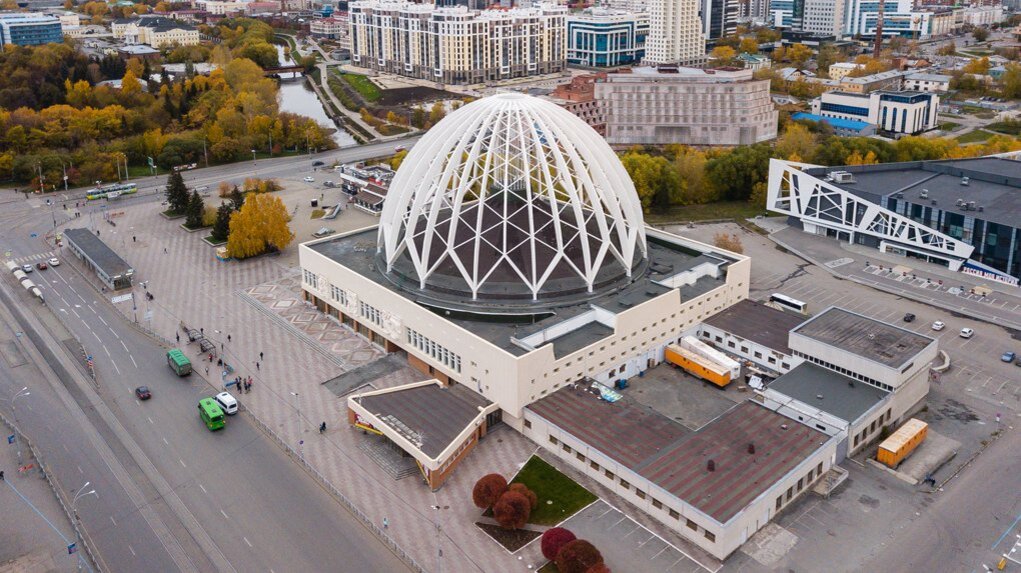 Екатеринбург имени. Екатеринбургский государственный цирк, Екатеринбург. Екатеринбургский государственный цирк им. в. и. Филатова. Цирк здания ЕКБ.