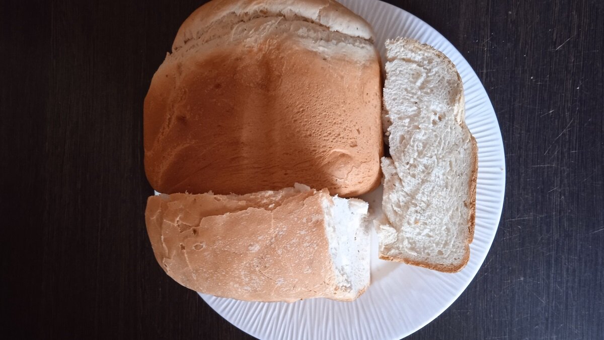 Хлеб на закваске в хлебопечке. Хлеб в хлебопечке получается плотный. Хлеб в хлебопечке мулинекс на 750 грамм. Хлеб в хлебопечке rolsen. Хлеб на закваске в хлебопечке.