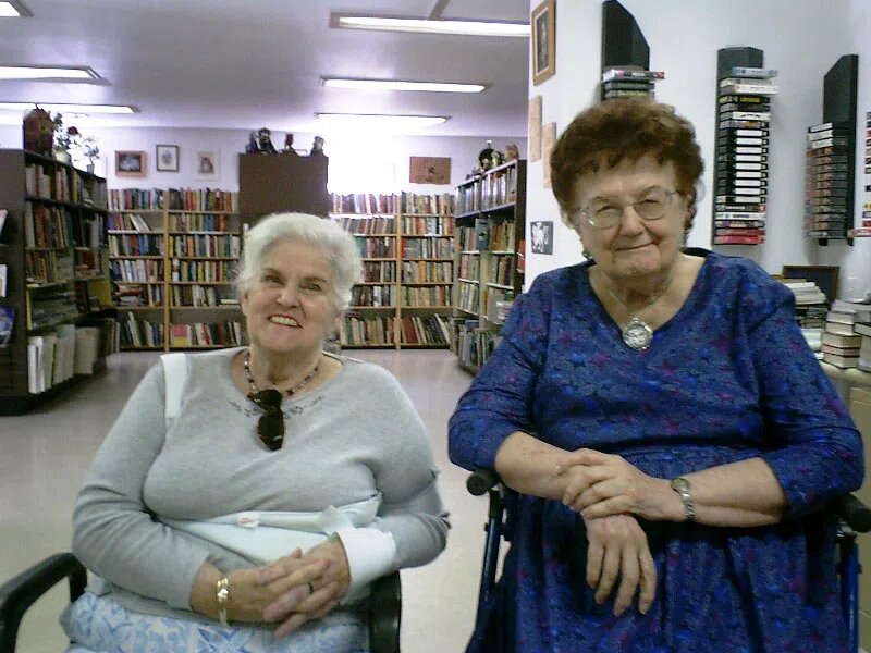 Энн Маккефри и Андрэ Нортон