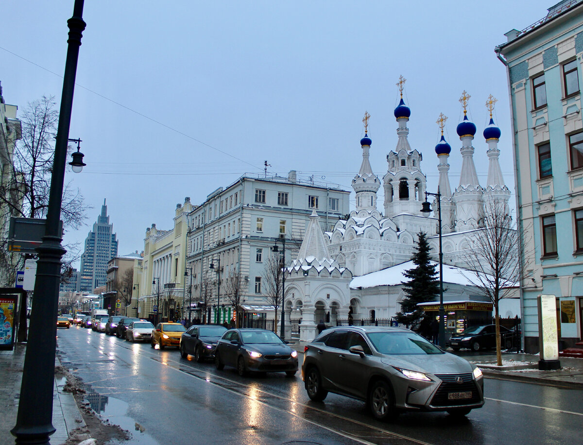 Малая дмитровка. Малая Дмитровка Москва. Улица малая Дмитровка. Малая Дмитровка зимой. Малой Дмитровке панорама.