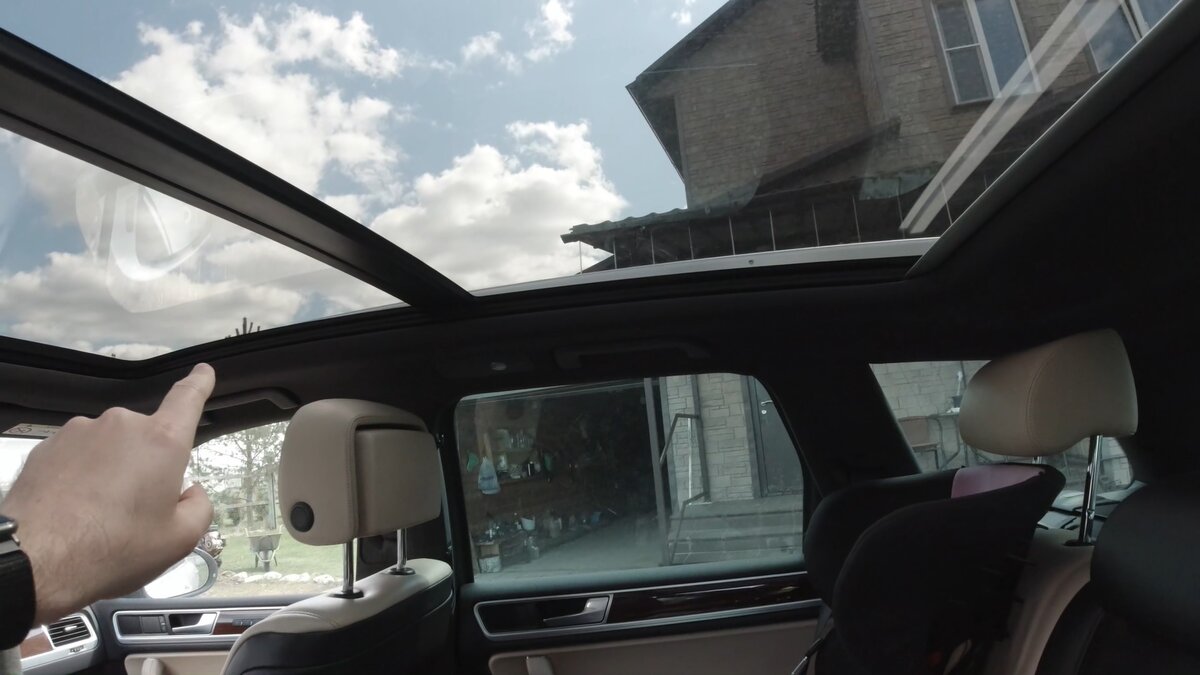 Панорамная крыша / Как почистить и обслужить (смазать) на VW Touareg FL (3.0 TDI)?