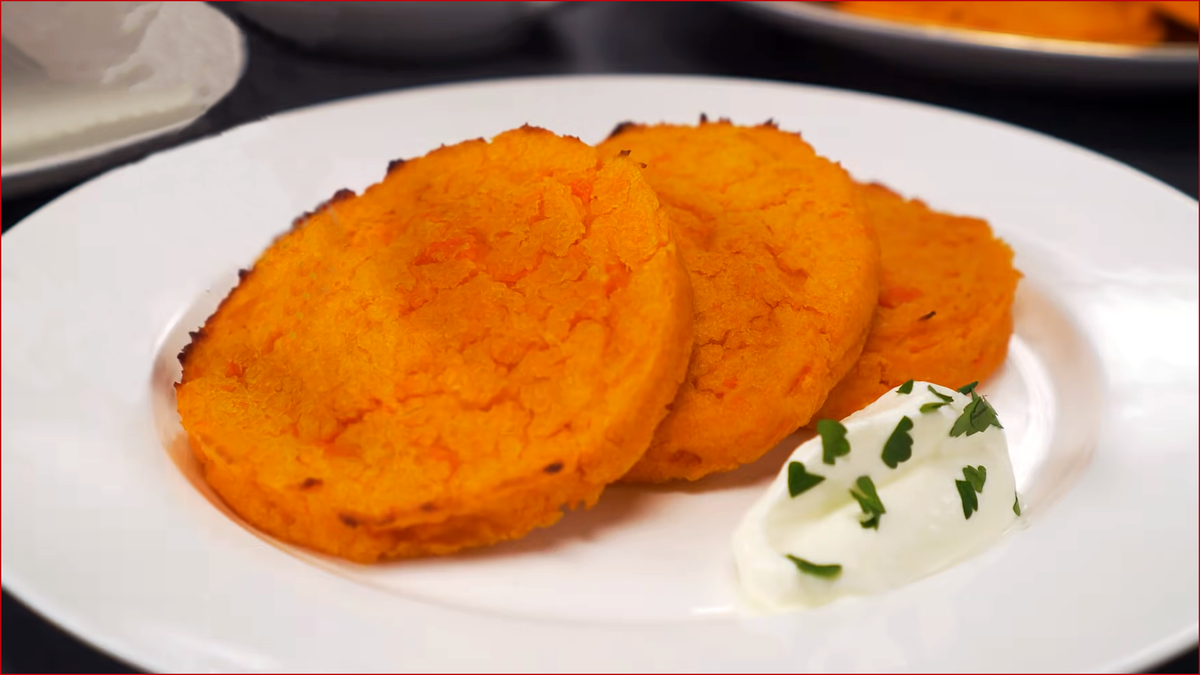 Морковные диетические котлеты в духовке: рецепт с фото