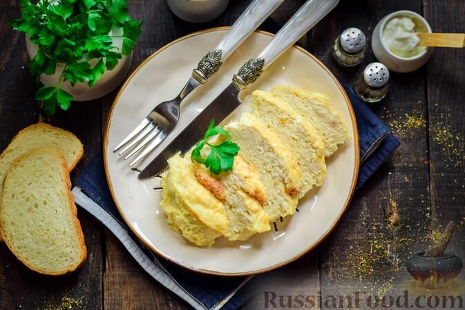 фарш куриный, яйца, сливки, соль, перец чёрный молотый, масло растительное