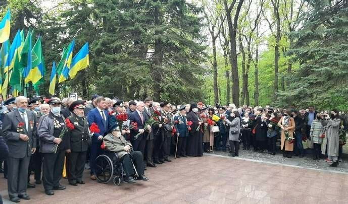 Из открытых источников в интернете