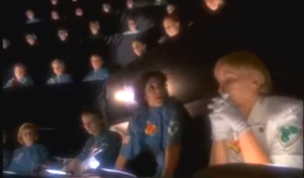 Попытка автора проиллюстрировать слова кадром из фильма :)