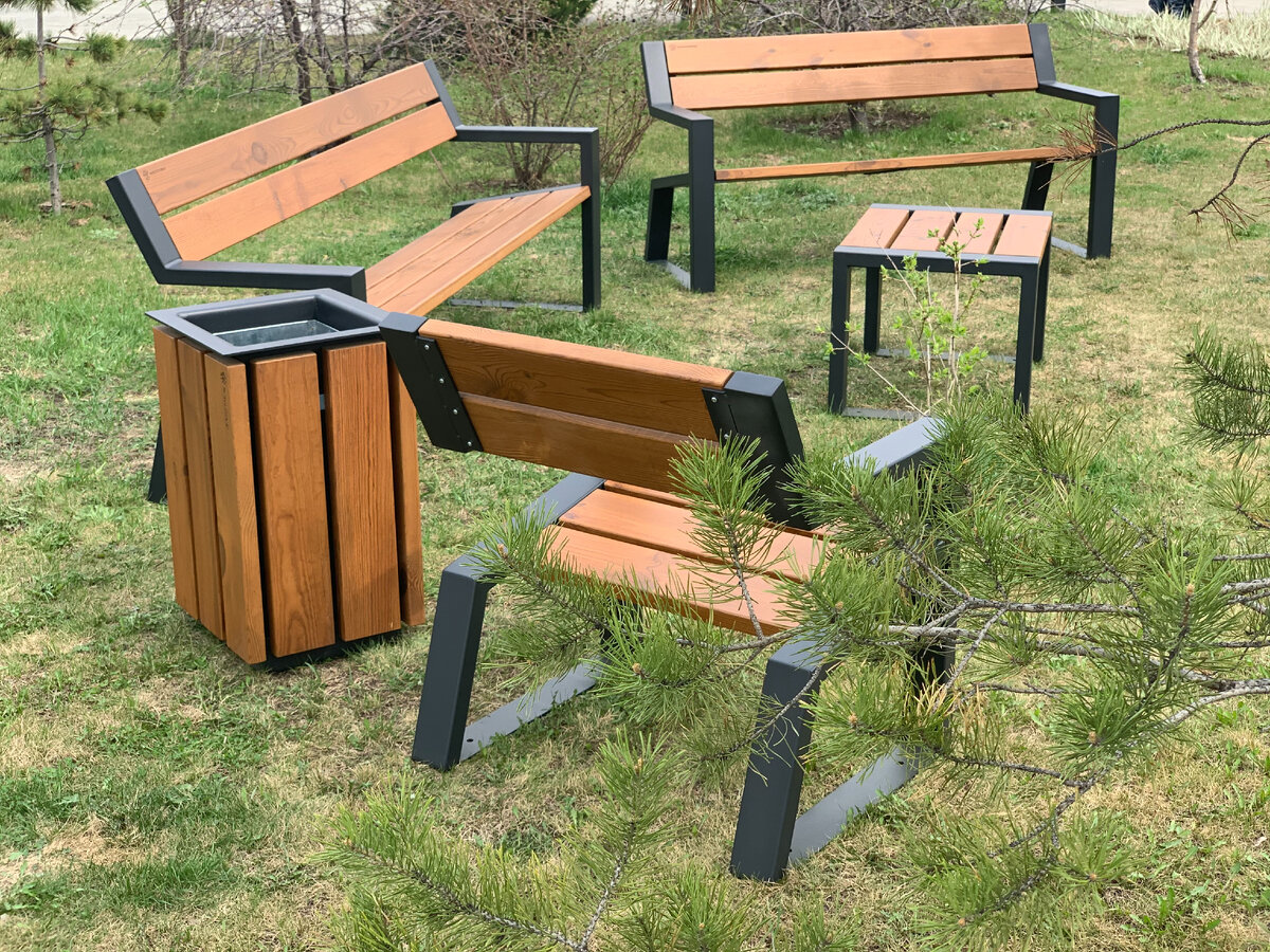 Серия парковой мебели «Mountain» с подлокотниками